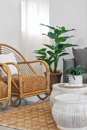 Coastal 3BR Beachside Haven, Pet-Friendly!