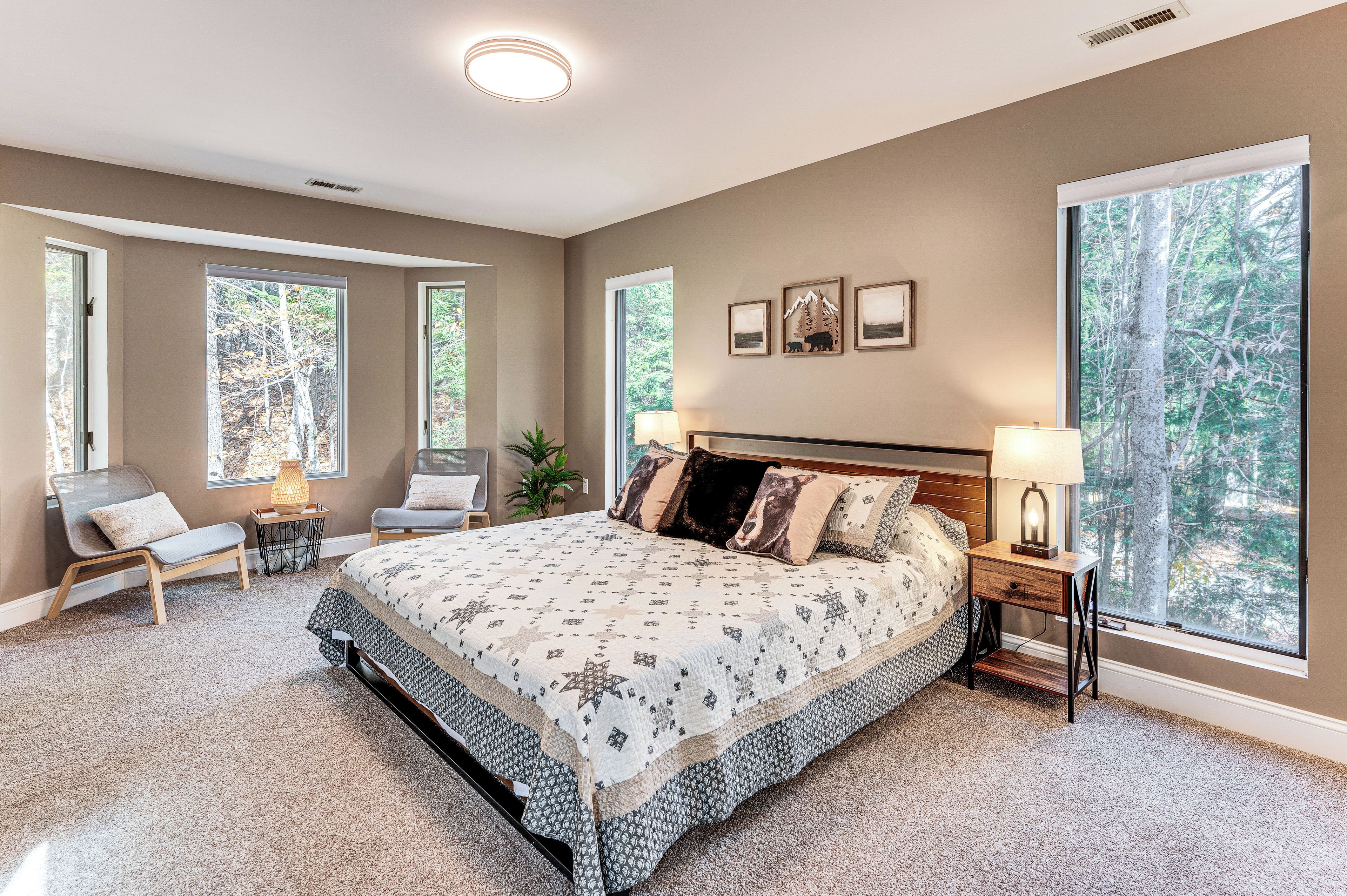 House (5 Bedrooms) | Interior