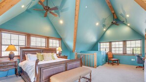 Rumah (5 Bedrooms) | Interior