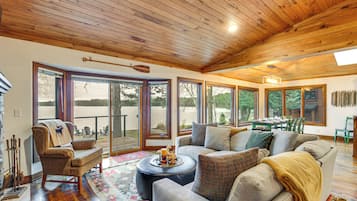 Rumah (4 Bedrooms) | Interior