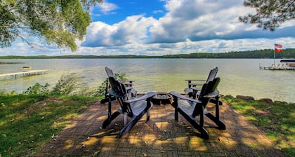 Short Drive to Itasca State Park - Waterfront Home