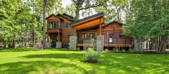 Short Drive to Itasca State Park - Waterfront Home