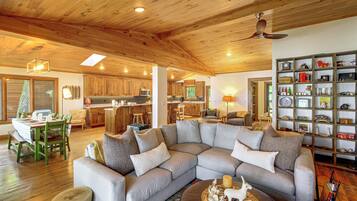 Casa (4 Bedrooms) | Interior