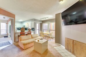 TV - Mtn Bike, Hike & Disc Golf: Cozy Angel Fire Condo (Angel Fire)