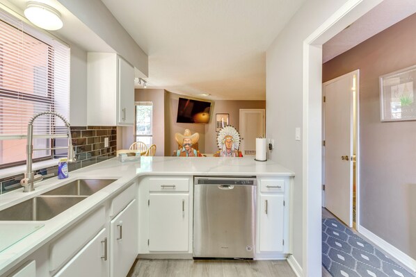 Interior - Mtn Bike, Hike & Disc Golf: Cozy Angel Fire Condo (Angel Fire)