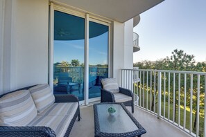 Apartment (2 Bedrooms) | Interior - Walk to White-sand Beach: Resort Condo in Destin! (Destin)