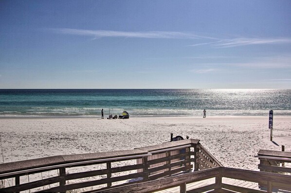 Apartment (2 Bedrooms) | Interior - Walk to White-sand Beach: Resort Condo in Destin! (Destin)