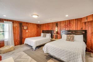 2 chambres, fer et planche à repasser, Wi-Fi gratuit, draps fournis