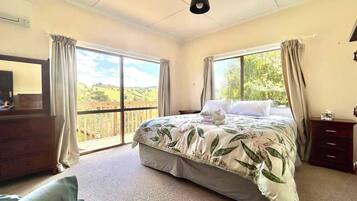 5 多间卧室、熨斗/熨衣板、免费 WiFi、床单