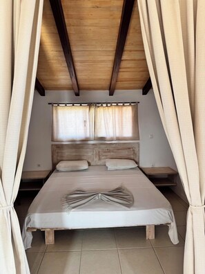 Cunas gratuitas, camas extra gratis, wifi gratis y ropa de cama 