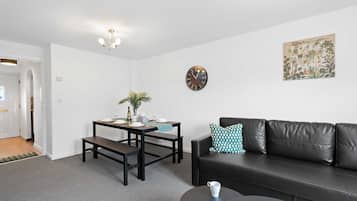 House | 2 bedrooms, Internet