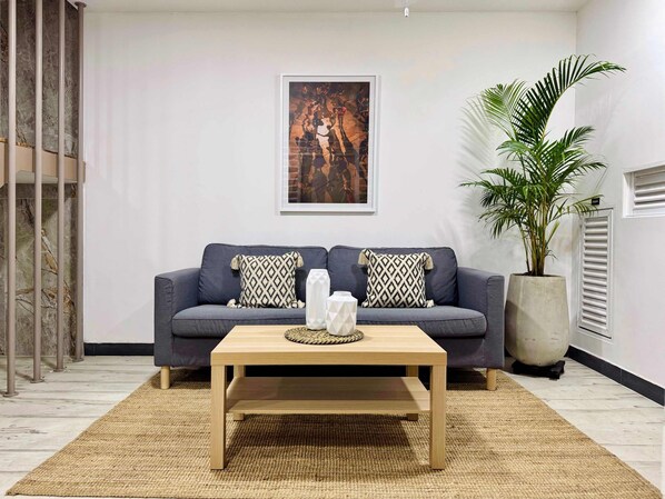 1 bedroom, Internet - w Amazing Loft w Perfect Balcony in Cali (Cali)