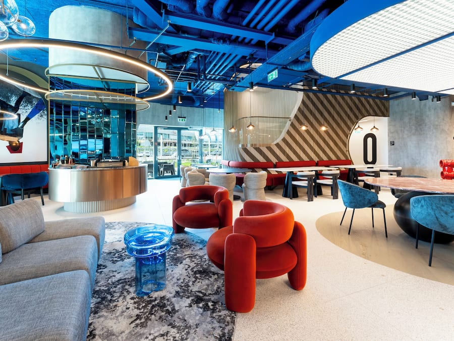 Sala de estar en el lobby