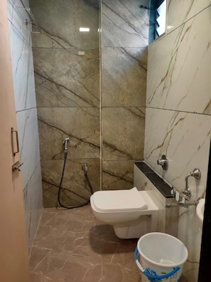 Front of property - Goroomgo Janata Inn Gujarat (Vapi)