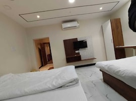 Chambre Familiale | Wi-Fi gratuit