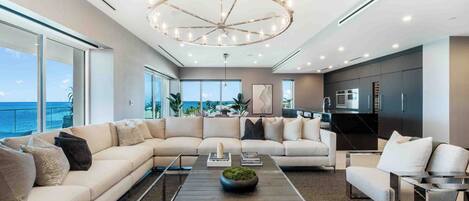 Fernseher, Stereoanlage