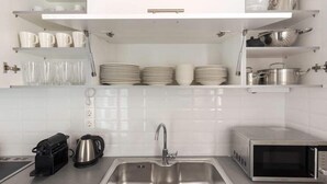 Ảnh chưa phân loại, 4 trong số 14 ảnh, nút