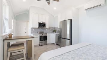 1 chambre, bureau, Wi-Fi, draps fournis