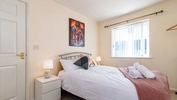 House | 3 bedrooms, free WiFi, bed sheets