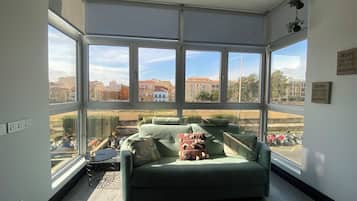 Apartment, 1 Queen Bed with Sofa bed (1 Bedroom) | Living area