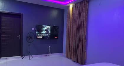 Umbrella Properties Hotel Moniya