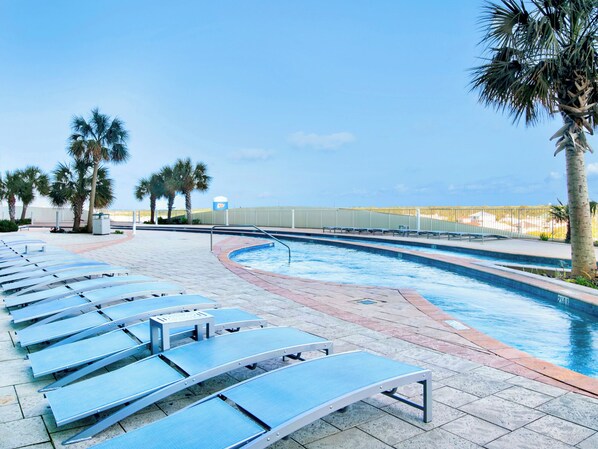 Indendørs pool