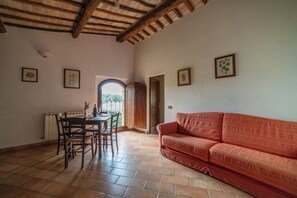 컴포트 콘도 | 거실 공간