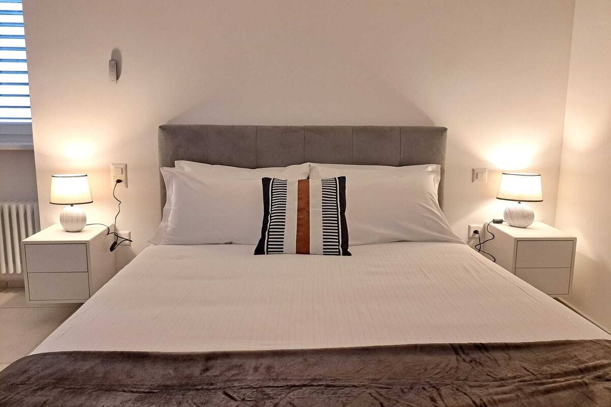 Traditional Condo | 1 bilik tidur, gebar bulu kapas, seterika/papan seterika