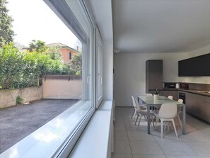 Traditional Condo | Private kitchen - Urban Apartments  (Lugano)