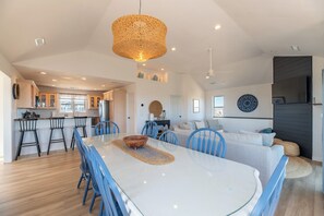 Interior - Blue Moon - 4x4 Carova Beach, Ocean View, Pool, Hot Tub, Rec Room, Pool Table (4x4 - Carova NC)