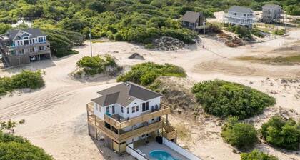 Blue Moon - 4x4 Carova Beach, Ocean View, Pool, Hot Tub, Rec Room, Pool Table