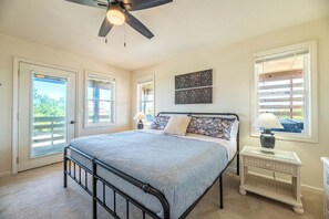 5 bedrooms, free WiFi, bed sheets