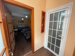 Standard Quadruple Room, 1 Bedroom, Non Smoking, Annex Building
