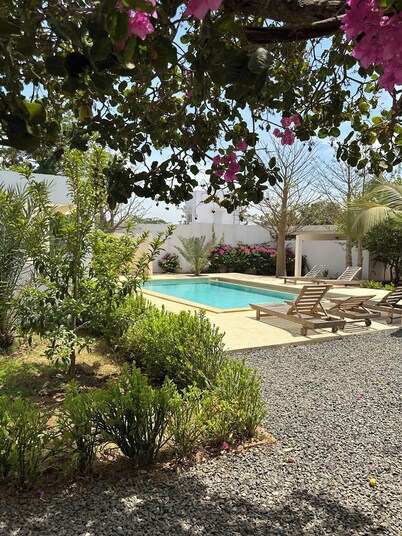 Villa Maddy sleeps 18 in a private residence. 5 suites in independent bungalows.