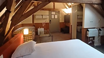 8 Schlafzimmer, WLAN, Bettwäsche