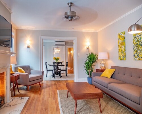 Luxury On Main / East