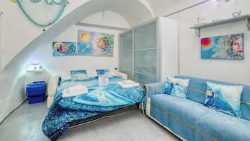 Studio Standard (Oltremare)
