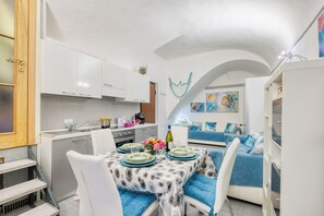 Standard Studio (Oltremare) | Dining - Oltremare (Sanremo)