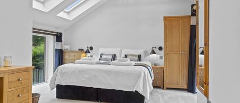 3 chambres, fer et planche Ă repasser, Wi-Fi gratuit, draps fournis