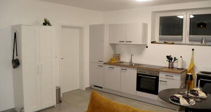 Gemütliche Souterrain-Ferienwohnung mit liebevollem Flair im Herzen der Stadt