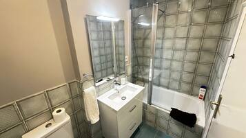 Gemeenschappelijke badkamer