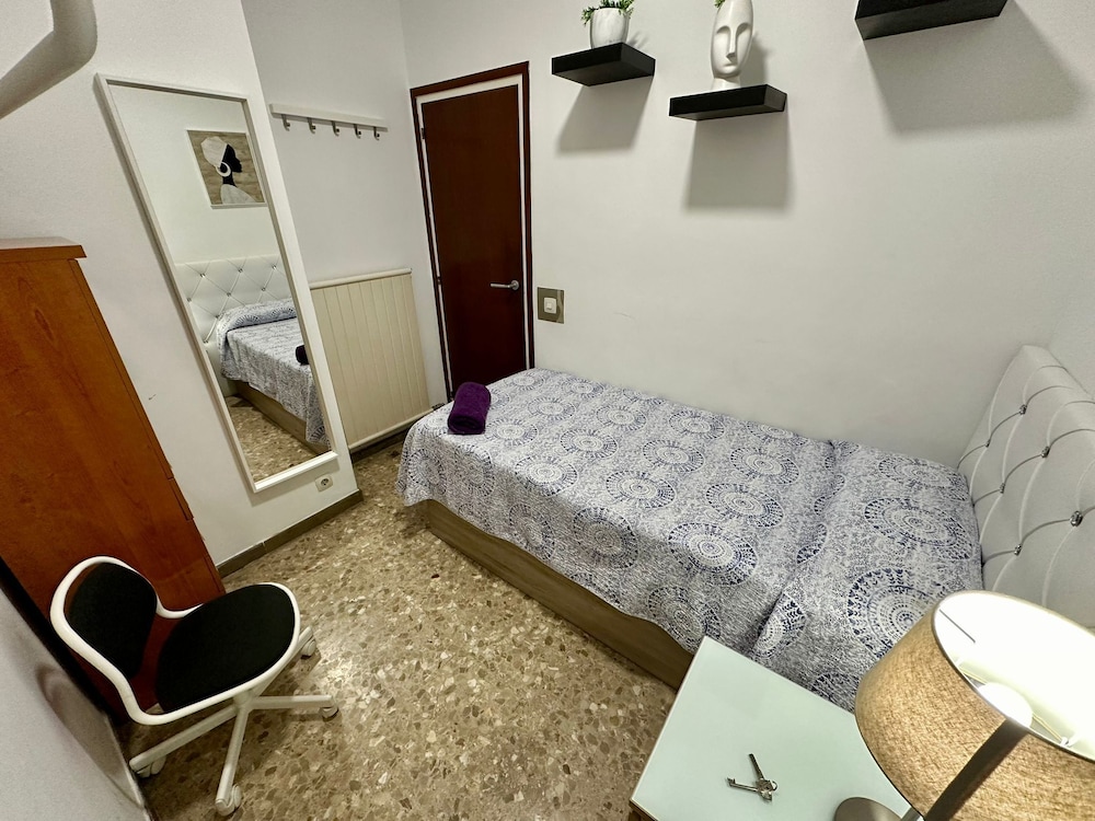 Quadruple room with balcony photo 7