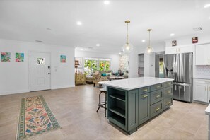 Interior - Family-Friendly Pool Home Just Minutes from Anna Maria Island (Bradenton)