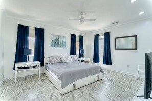6 bedrooms, WiFi