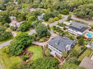 Exterior - Luxury Home w/ Hottub & Elevator 1Block from Beach (North Myrtle Beach)