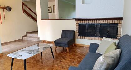 Charming 1-bedroom home in wonderful Bogotá with WiFi