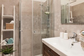 Bathroom - Wonder View (Como)