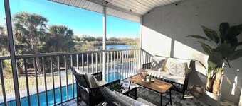 Beautiful Rotonda Condo 2 Bed 2 Bath Pool Walkable Near Beaches Monthly Rental