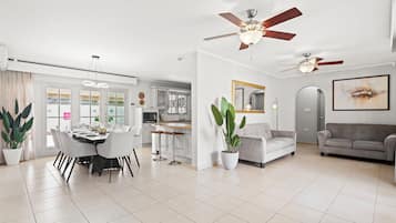 Hus (4 Bedrooms) | Facilitet på overnatningsstedet