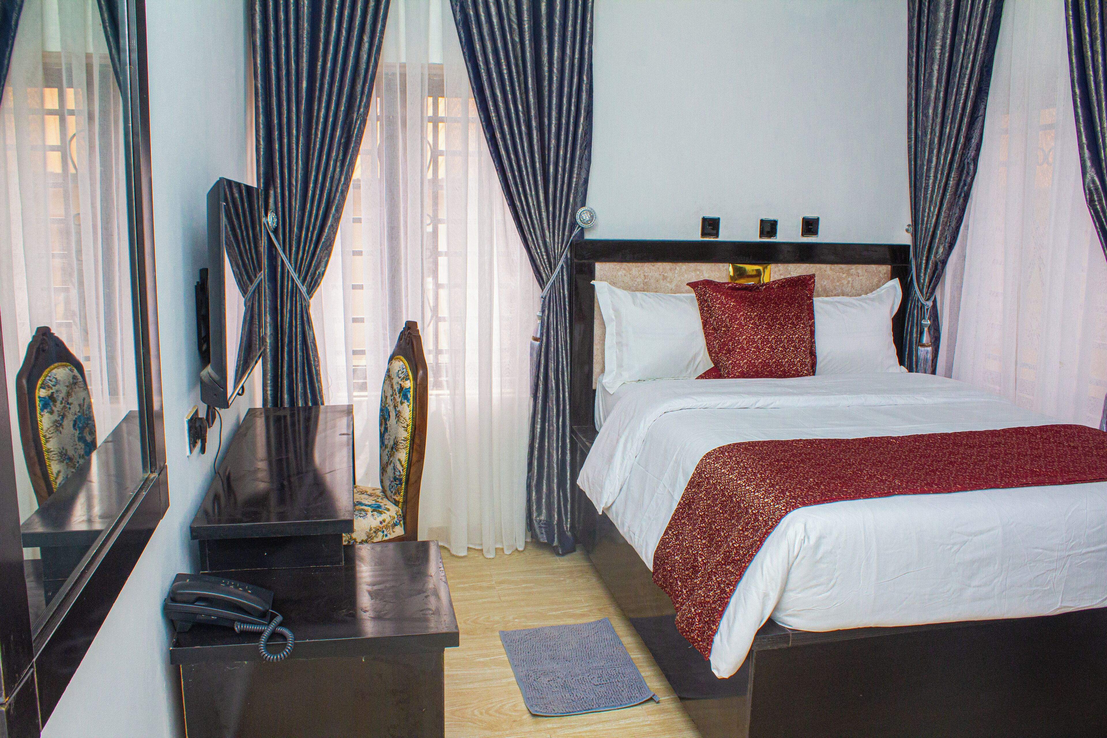 豪華客房, 城市景觀 | 書桌、筆  電工作空間、免費無線上網